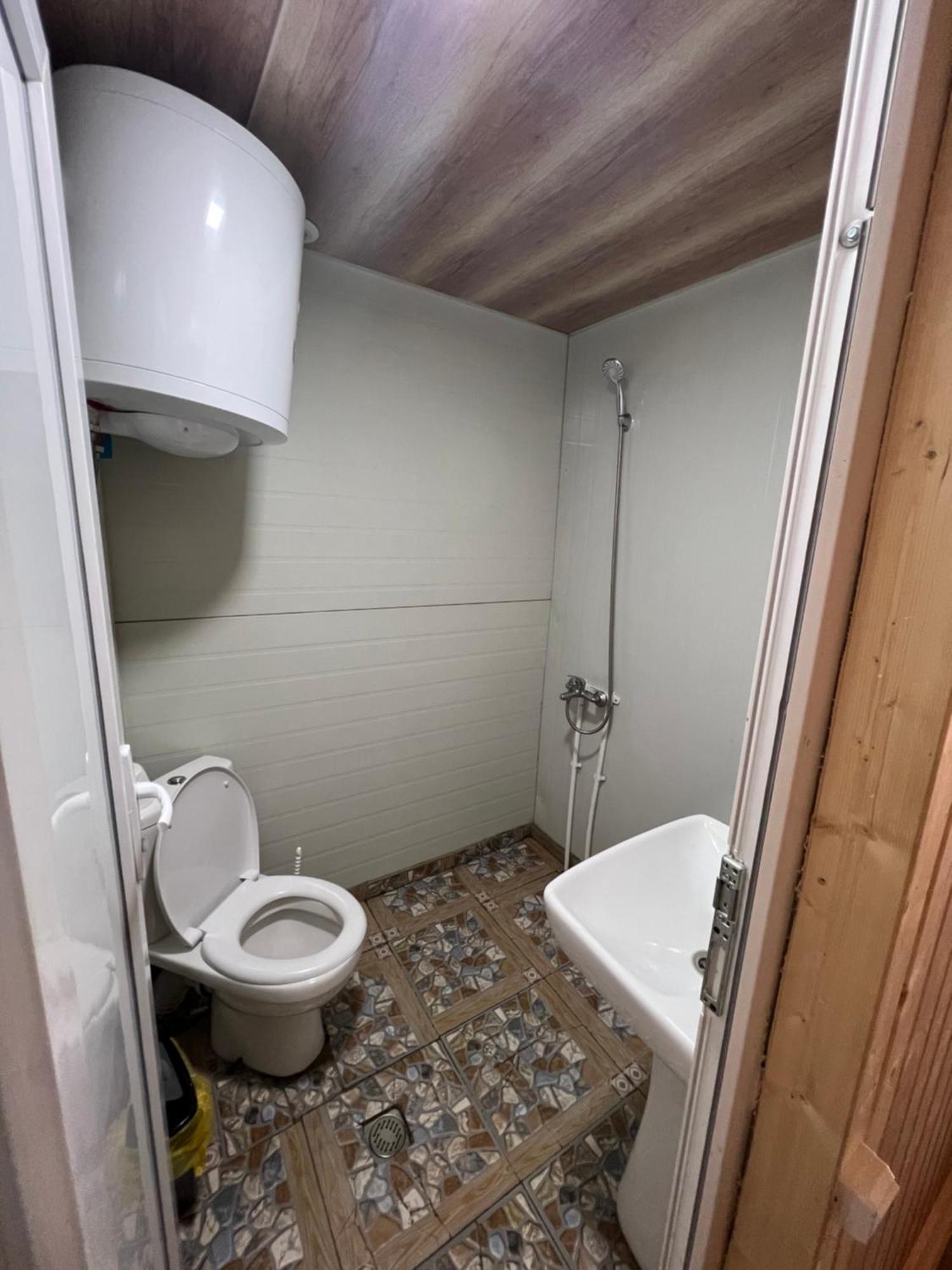Guesthouse Ivas Ushguli Esterno foto
