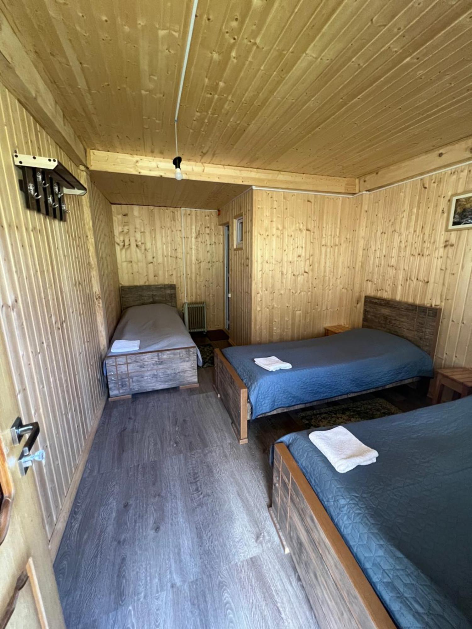 Guesthouse Ivas Ushguli Esterno foto