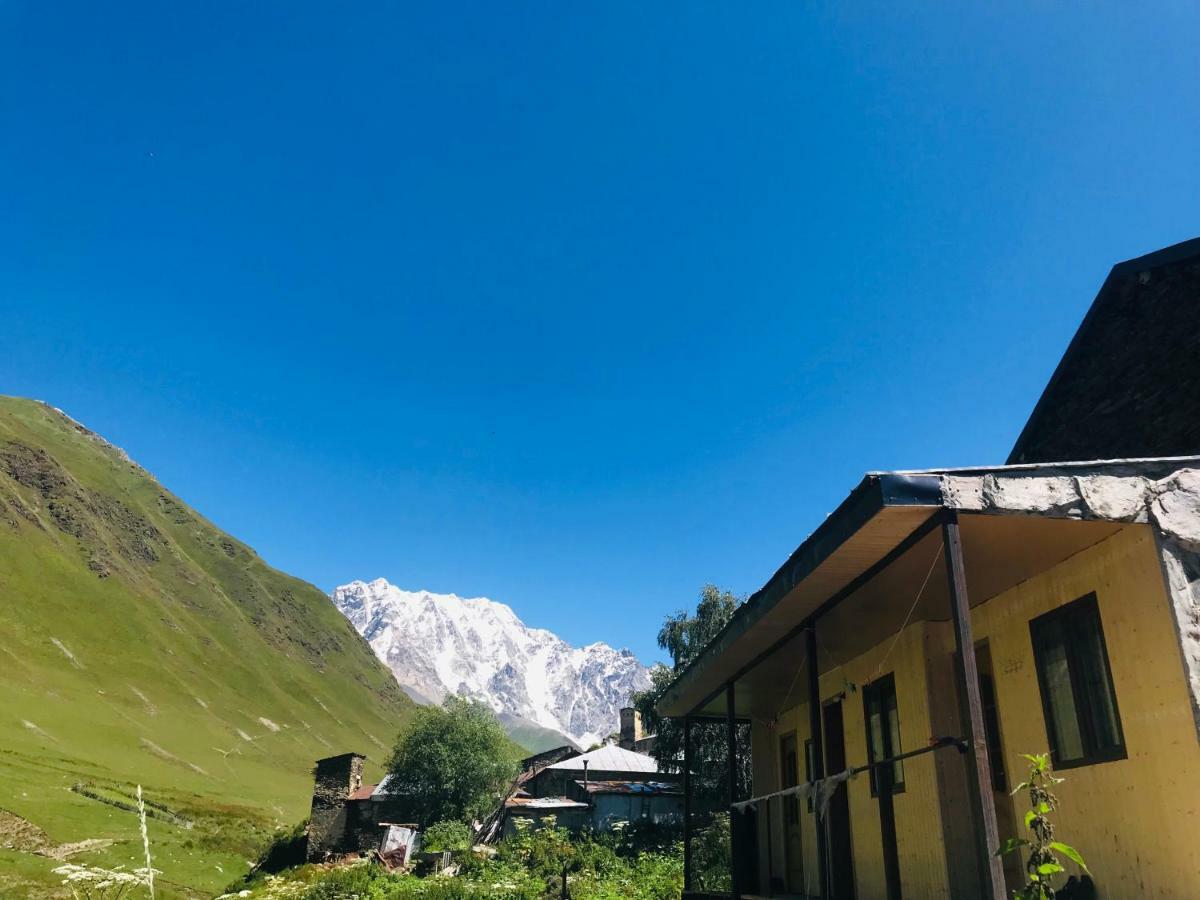 Guesthouse Ivas Ushguli Esterno foto